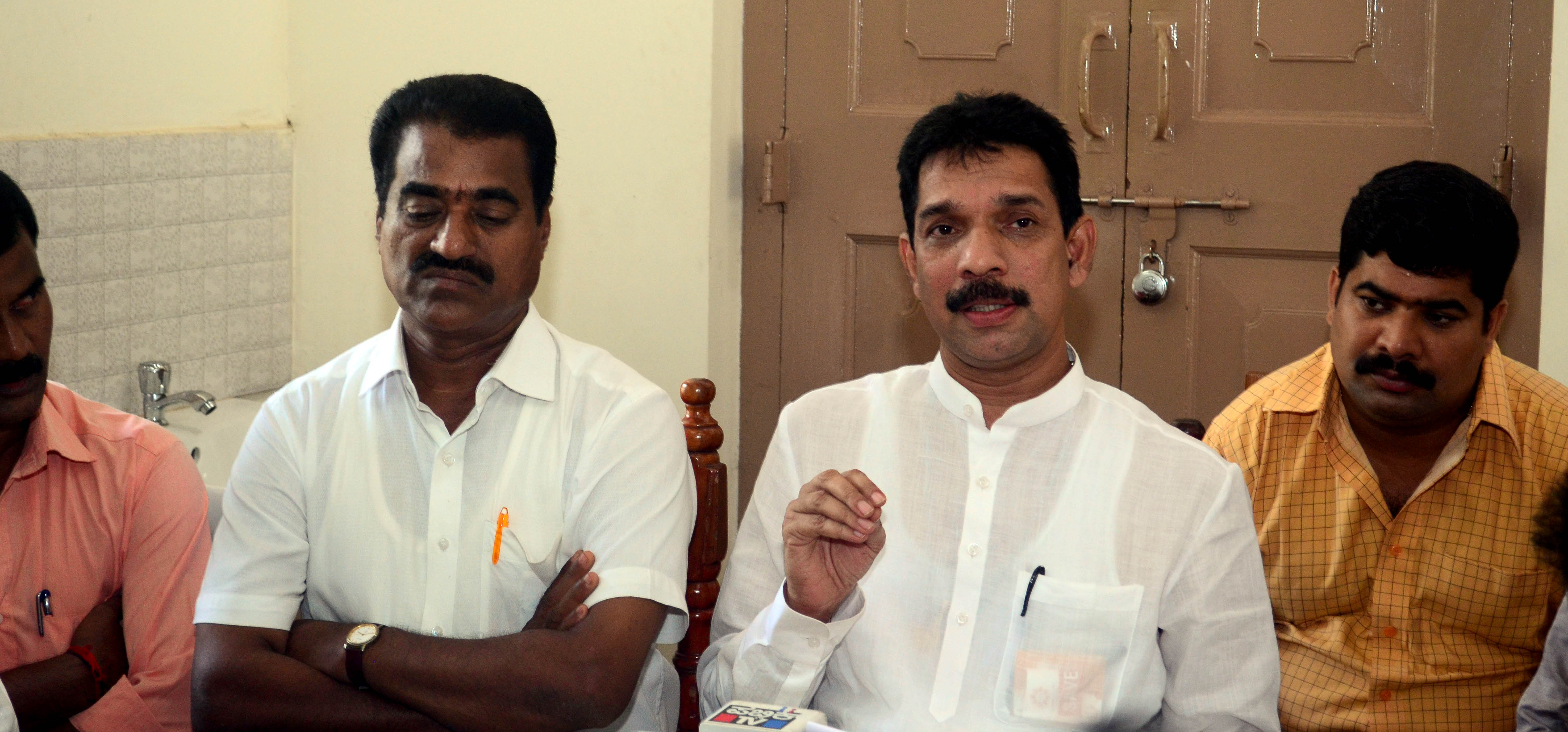 ಸಚಿವ ರಮಾನಾಥ ರೈಯನ್ನು ಸಂಪುಟದಿಂದ ವಜಾ ಮಾಡಿ: ಸಂಸದ ನಳಿನ್